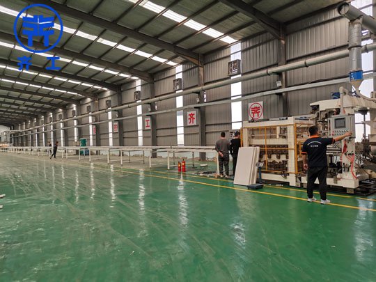 漯河巖棉管施工時(shí)需注意哪些事項(xiàng)？